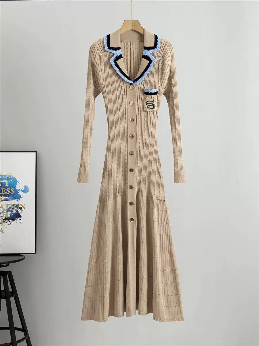 Virales Strickkleid