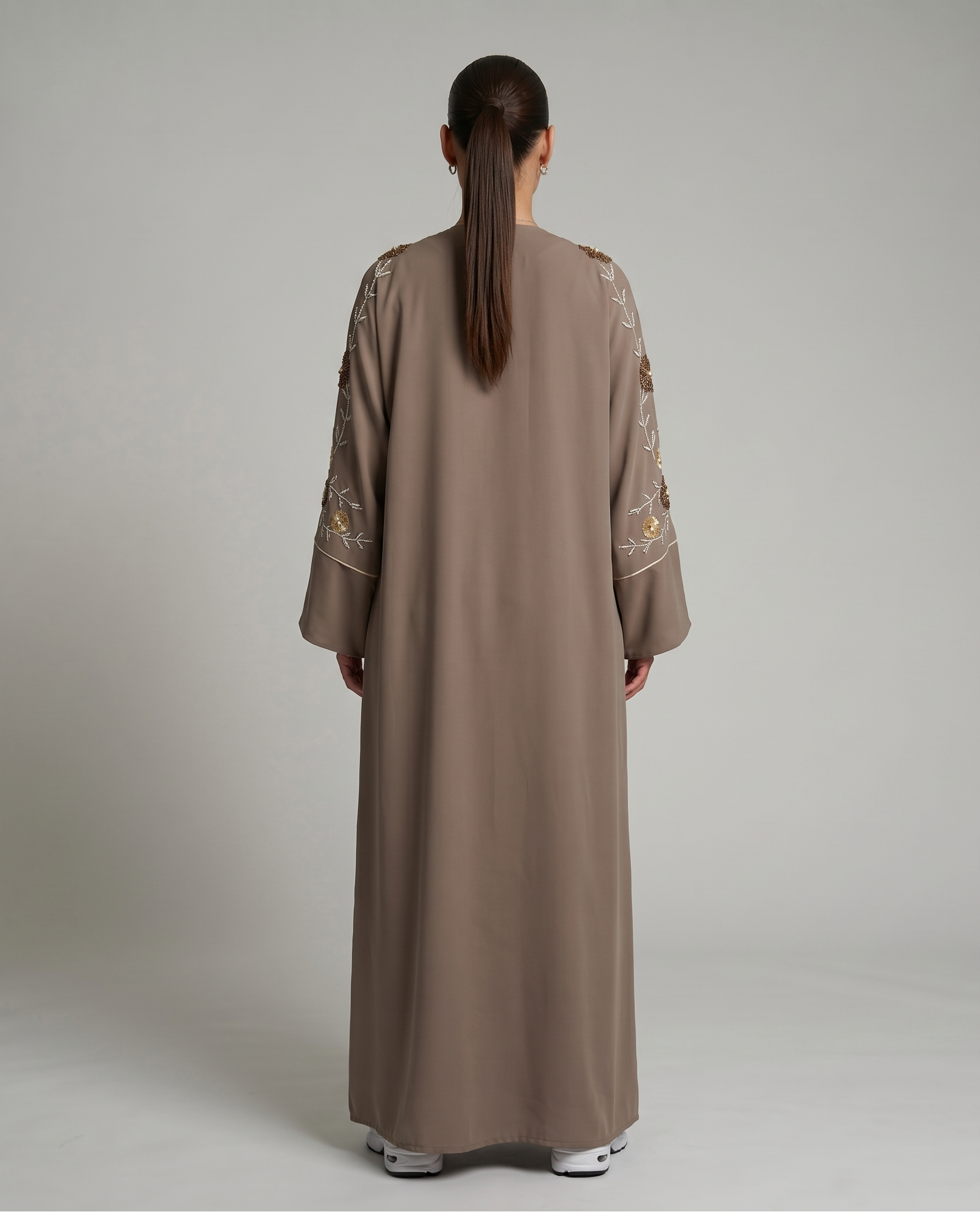Bestickter Kimono mit Blumenmuster