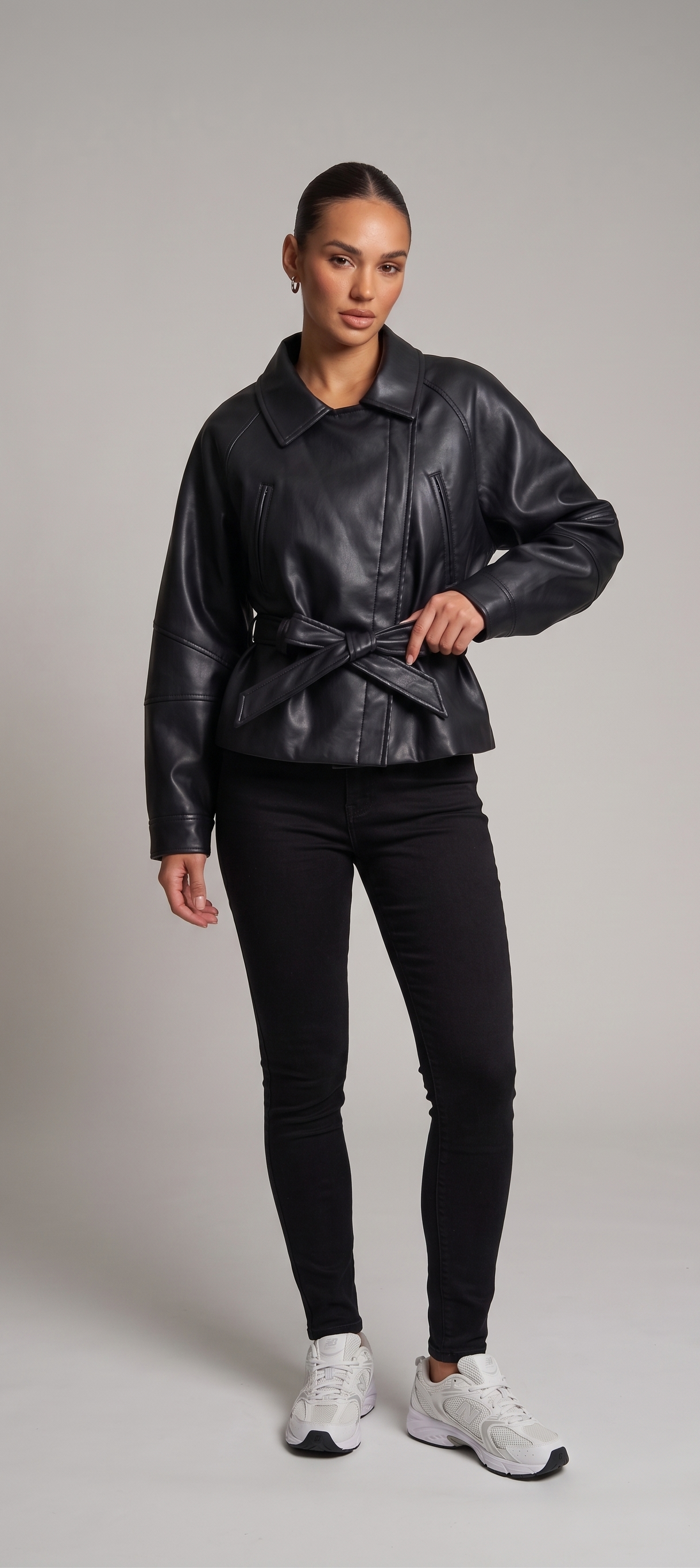 Lederjacke mit Gürtel