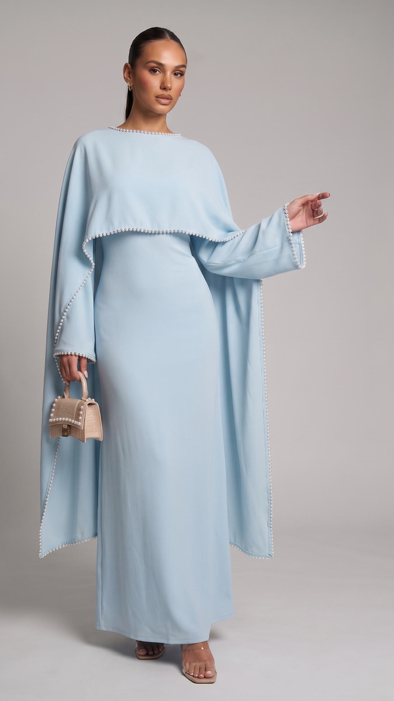 Abaya mit Perlenbesatz