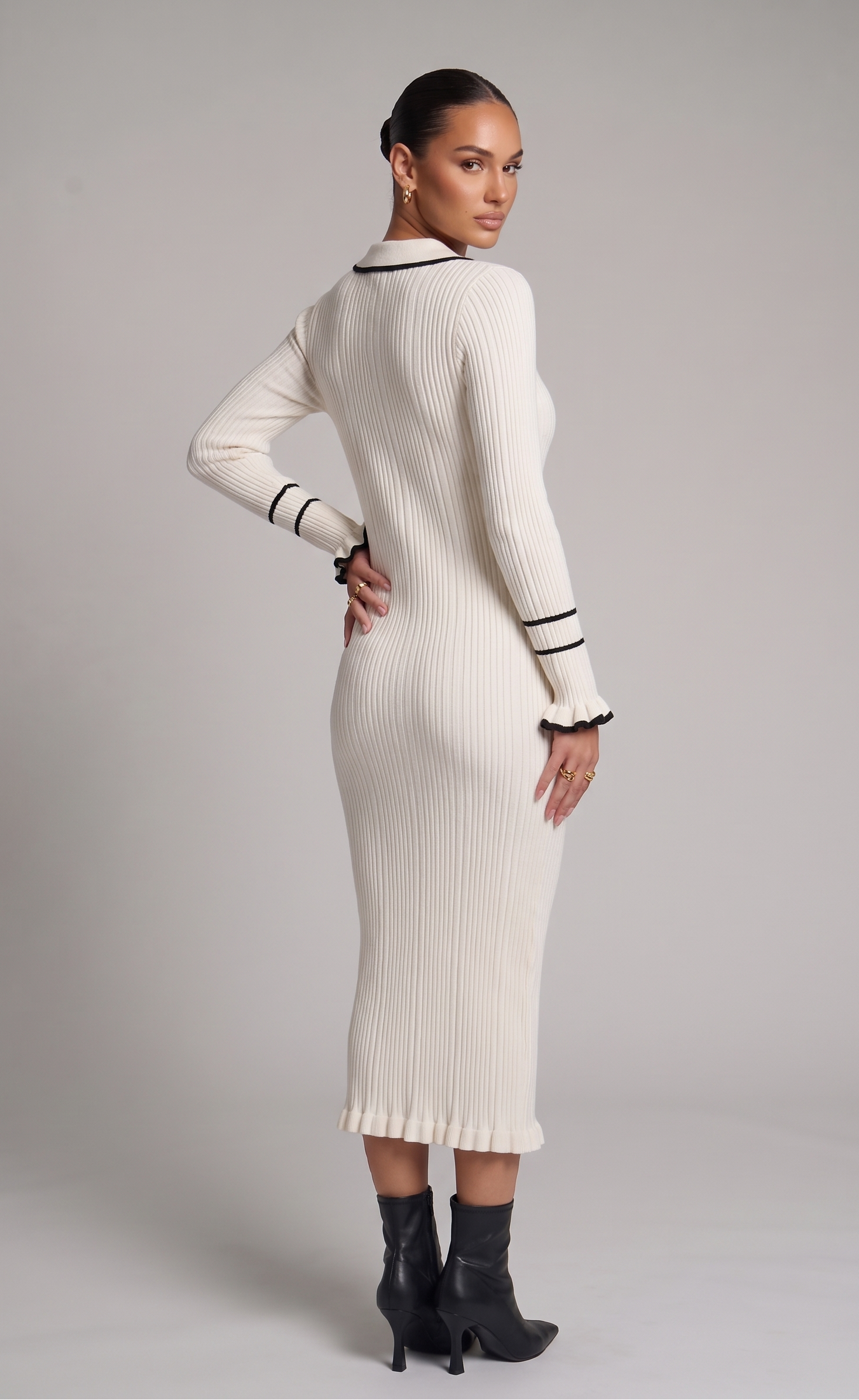 Elegantes Maxikleid mit Akzenten