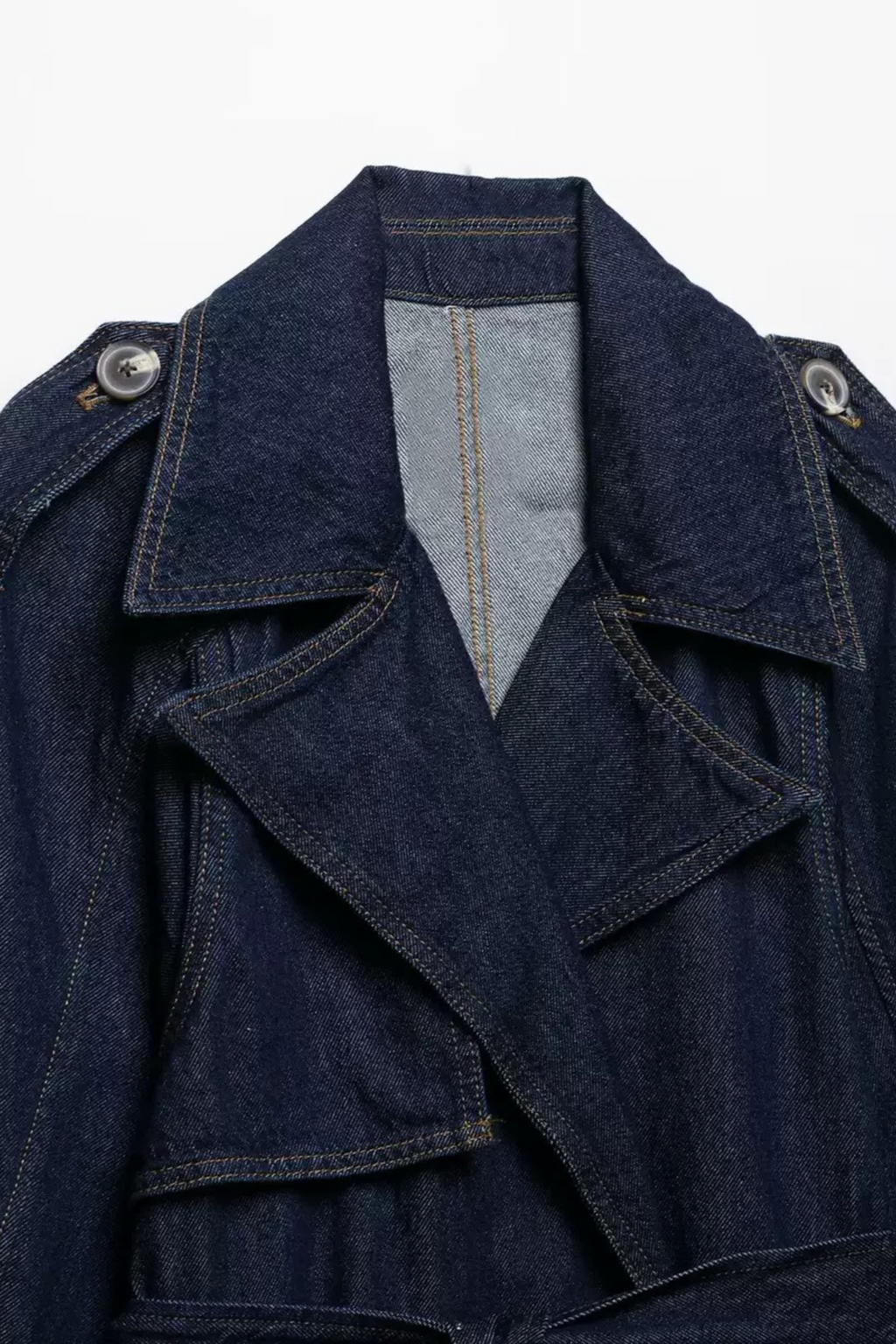 Jeansjacke mit Gürtel